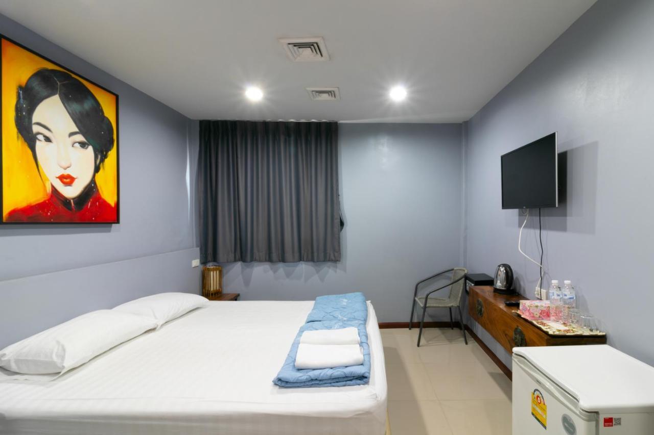 The Rooftop Residence Bangkok Zewnętrze zdjęcie